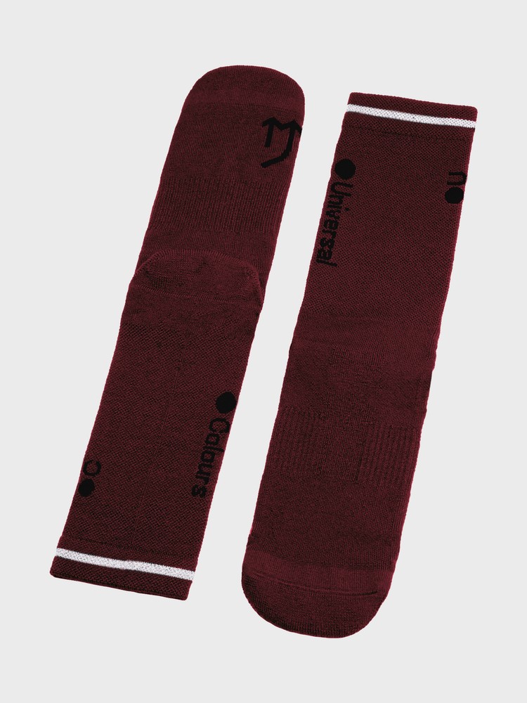Universal-Colours-Mono-Merino-Socks-Mars-Red (1)