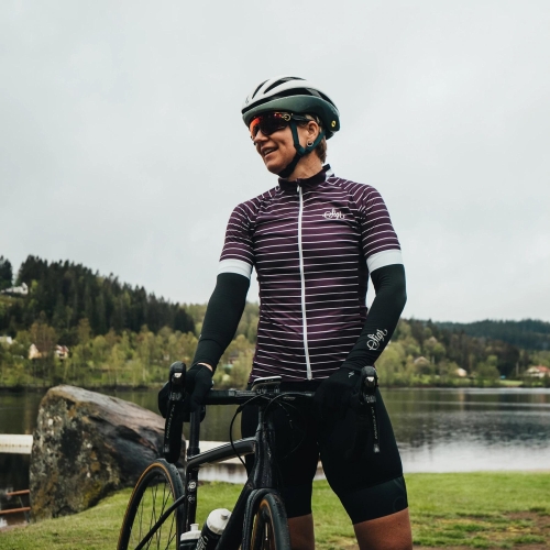 Sigr-Cycling-Jersey-Lila-Horizon-Signature-for-Women2_1800x1800