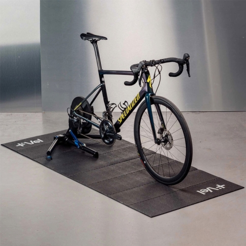 V-FOLDABLE-FLOOR-MAT-5