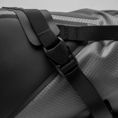 Vel-Seat-Pack-7L-Black-Grey (4)